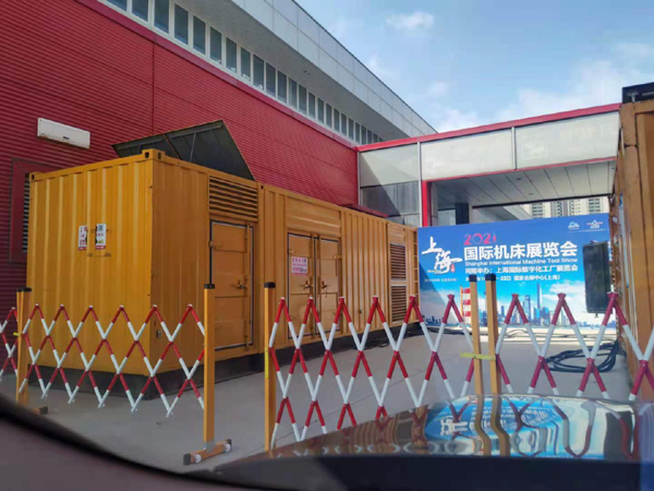 南涧发电车出租-发电机无电压或电压太低怎么办？