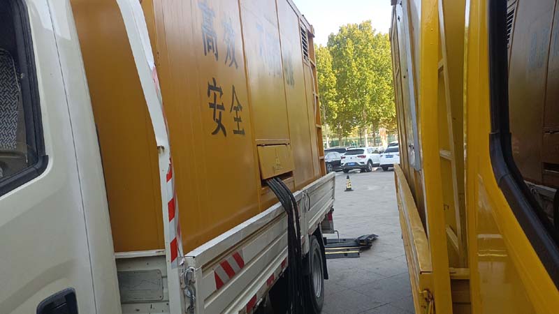 南涧如何判断柴油发电机组和UPS电源的切换时间是否符合要求？