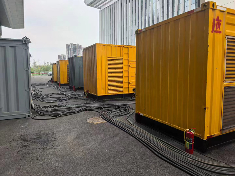 南涧柴油发电机组冬季保养有哪些注意事项?